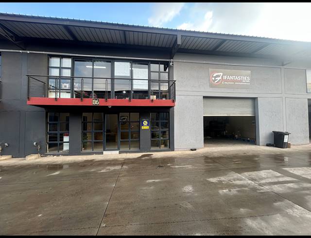 334M² WAREHOUSE TO LET IN POMONA